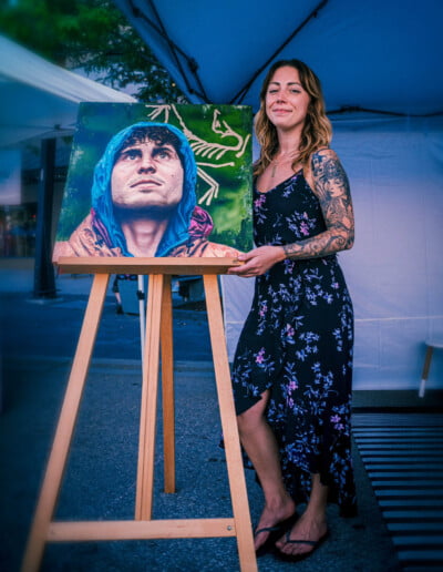 Amber Bahm - portrait artist at Arts on the Avenue festival in downtown Kelowna, British Columbia